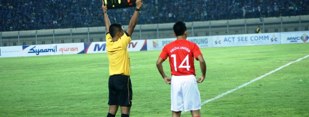 Syaamil Quran Menjadi Sponsor Pertandingan Persib Bandung