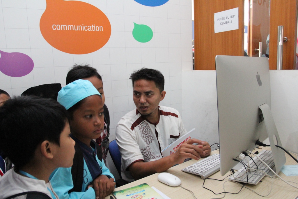 Keseruan Sanlat Al-Falah Berkunjung Ke Syaamil Quran 3