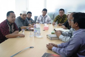 Rombongan Ustadz dari Majalengka Kunjungi Sygma 